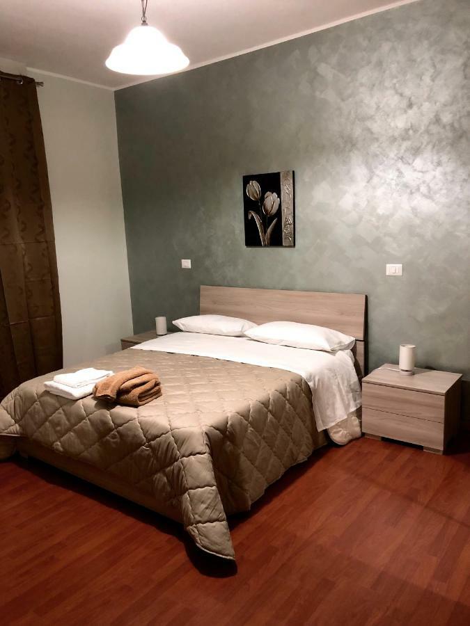 Alpheus Apartment Syracuse Eksteriør bilde